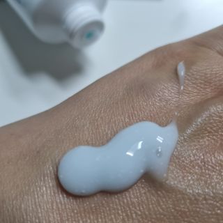 랑벨 수퍼내츄럴 아쿠아 수딩 크림 100ml — 5점을 준 리뷰어가 2022년 5월 올린 사용 사진