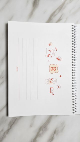 리훈 2023년 곰부 체크리스트 위클리 다이어리 — 5점을 준 리뷰어가 2022년 11월 올린 사용 사진