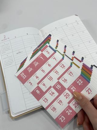 리훈 2023년 하고싶은말다이어리 (세로/정사각 중 택 1, 베이지/블루 중 택 1) — 5점을 준 리뷰어가 2023년 2월 올린 사용 사진