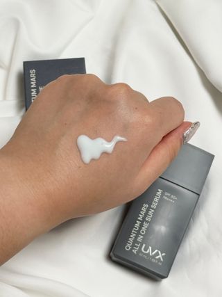 UVX 퀀텀 마스 올인원 선세럼 — 5점을 준 리뷰어가 2024년 1월 올린 사용 사진