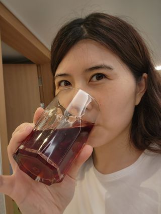 [바이윙클] 페르시아 유기농 석류 착즙주스 750ml 2병 + 선물박스 세트 — 5점을 준 리뷰어가 2022년 2월 올린 사용 사진