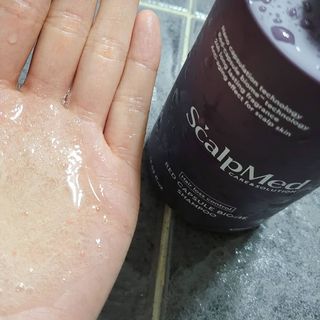 스칼프메드 레드캡슐바이옴 두피케어 프로바이오틱스 유산균 두피관리 세트 — 5점을 준 리뷰어가 2021년 4월 올린 사용 사진