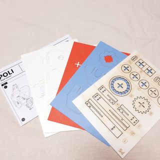 움직이는 종이로봇 - 로빗 로얄버전 움직이는 종이 로봇 - 로빗 — 4점을 준 리뷰어가 2021년 1월 올린 사용 사진