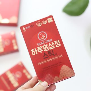 힘내라김홍삼 하루홍삼정스틱 10g x 30포 — 5점을 준 리뷰어가 2021년 5월 올린 사용 사진