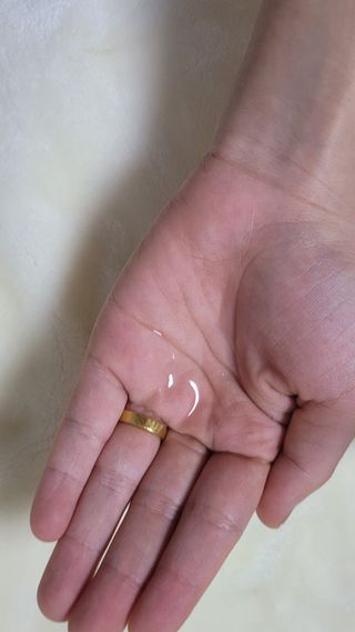 오투에니원 갈락토미세스 리바이탈라이징 프리미엄 화이트닝 에센스 50ml — 5점을 준 리뷰어가 2022년 12월 올린 사용 사진