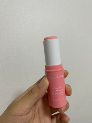 스킨큐어 산다화 카멜리아 안티 링클 멀티밤 — 5점을 준 리뷰어가 2022년 10월 올린 사용 사진