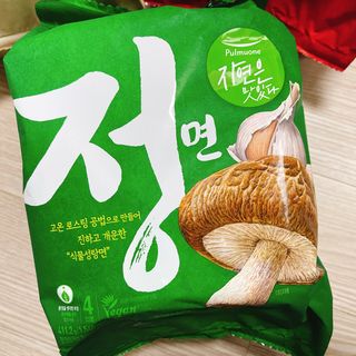 [풀무원] 자연은맛있다 정면, 백면, 홍면  세트 — 4.5점을 준 리뷰어가 2021년 4월 올린 사용 사진