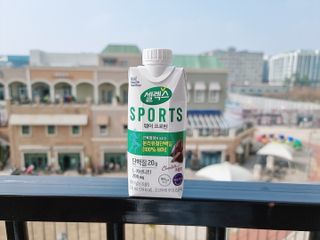 셀렉스스포츠 셀렉스 스포츠 웨이 프로틴 초콜릿 _ 330ml x 12팩 — 5점을 준 리뷰어가 2021년 3월 올린 사용 사진