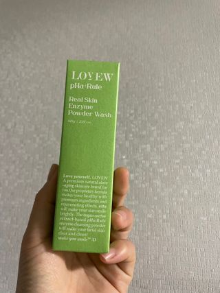 소담스퀘어 상암 [아멍코스메틱] 러뷰 리얼스킨 파룰 효소 파우더 워시 — 5점을 준 리뷰어가 2022년 12월 올린 사용 사진
