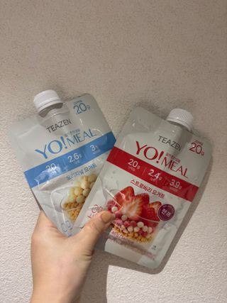 [티젠] 요밀 오리지널 요거트 & 티젠 요밀 스트로베리 요거트 — 5점을 준 리뷰어가 2025년 9월 올린 사용 사진