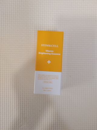 체르엠 스템앤셀 비타민 브라이트닝 에센스 30ml 1개 — 5점을 준 리뷰어가 2021년 9월 올린 사용 사진