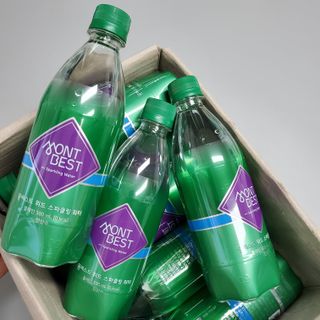 몽베스트 Montbest with Sparkling water Plain 20병 — 5점을 준 리뷰어가 2021년 11월 올린 사용 사진