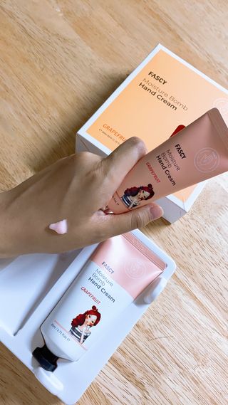 파시 FASCY 高保湿ハンドクリーム40ml+80ml セット — 5점을 준 리뷰어가 2021년 8월 올린 사용 사진