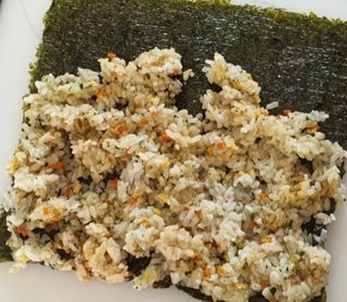 해풀잎 누구나 김밥*1ea [(혼합야채 35g *1ea,  김밥김 (5g, 5ea),  양념간장 (6g, 5ea), 참기름(5g, 2ea)] — 4점을 준 리뷰어가 2022년 7월 올린 사용 사진