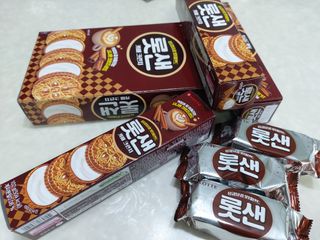 롯데제과 롯샌 카페크런치 — 5점을 준 리뷰어가 2021년 10월 올린 사용 사진
