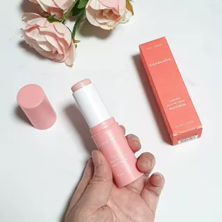 스킨큐어 산다화 카멜리아 안티 링클 멀티밤 — 5점을 준 리뷰어가 2022년 4월 올린 사용 사진