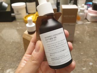 마리엔메이 히알루로닉스 세럼 ,나이아신아마이드 모과 세럼, 마린콜라겐 세럼, 청귤 흰목이버섯 추출물 세럼 — 5점을 준 리뷰어가 2021년 10월 올린 사용 사진
