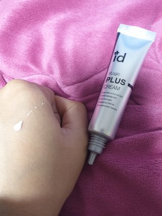 아이디플라코스메틱 아이디 브이로직 플러스 크림 15ml X 4EA — 5점을 준 리뷰어가 2022년 1월 올린 사용 사진
