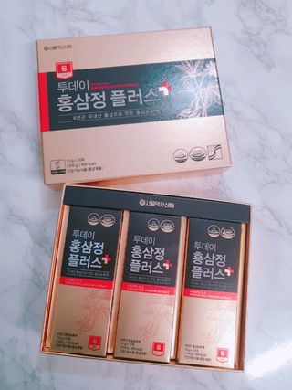 서울약사신협_투데이홍삼정플러스스틱_10g x 30포 — 5점을 준 리뷰어가 2021년 2월 올린 사용 사진