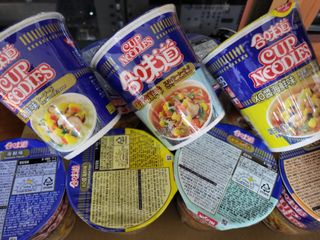 NISSIN 닛신 컵누들  4종 - 씨푸드오리지날, 씨푸드 스파이시, 씨푸드 커리, 씨푸드 XO소스 — 5점을 준 리뷰어가 2022년 11월 올린 사용 사진