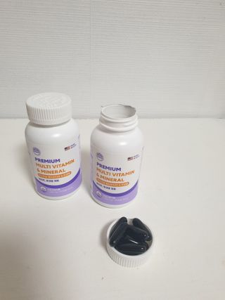 서울약사신협 네이처픽_멀티비타민&미네랄_1,000mg x 120캡슐 — 5점을 준 리뷰어가 2021년 9월 올린 사용 사진