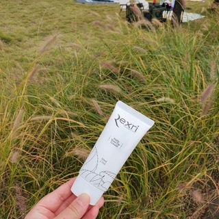 렉스리 데일리 톤업 크림 Rexri Daily Tone Up Cream — 5점을 준 리뷰어가 2022년 10월 올린 사용 사진