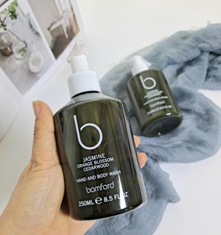 뱀포드 핸드 앤 바디 워시 250ml + 핸드 앤 바디 로션 250ml 듀오 세트 — 5점을 준 리뷰어가 2021년 1월 올린 사용 사진