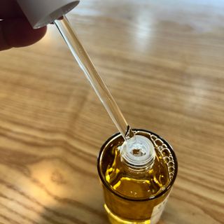 [스킨1004] 마다가스카르 센텔라 앰플 100ml — 5점을 준 리뷰어가 2024년 5월 올린 사용 사진