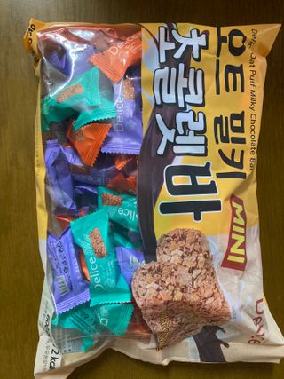 델리스 오트 밀키 초콜릿 바 — 5점을 준 리뷰어가 2022년 3월 올린 사용 사진