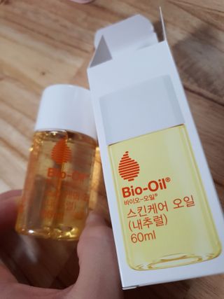 바이오오일 [바이오-오일] 스킨케어 오일 내추럴 60ml — 5점을 준 리뷰어가 2021년 5월 올린 사용 사진