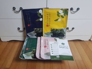 [해림맛김] 들기름에 구운 바삭바삭 김 4종 세트 + 1종 랜덤발송 총5개입 — 3점을 준 리뷰어가 2021년 2월 올린 사용 사진