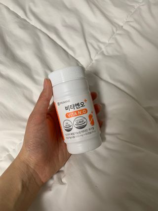프리마인 성큼다가온 봄, 이너뷰티를 챙겨야 피부도 화사하게, 컨디션도 활기차게. 흡수율을 높인 고효율 비타민. — 3점을 준 리뷰어가 2022년 3월 올린 사용 사진