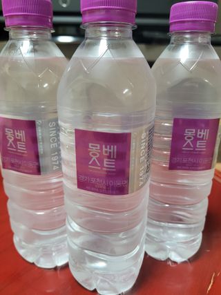 몽베스트 [MONTBEST]위드어스 500mL 20병 — 5점을 준 리뷰어가 2024년 2월 올린 사용 사진