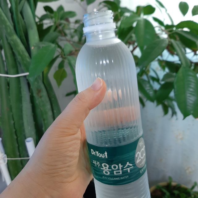 닥터유 제주용암수 무라벨 리뷰 사진