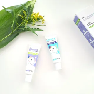 닥터데디스 안심불소 튼튼치약(청포도, 민트 중 택 1) 60g + 여행용 미니 치약 15g — 5점을 준 리뷰어가 2022년 9월 올린 사용 사진
