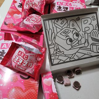 롯데제과 ABC초코쿠키 핑크베리 — 5점을 준 리뷰어가 2021년 2월 올린 사용 사진