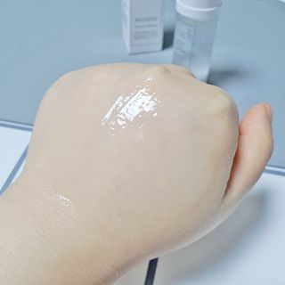 플레라디 에델바이스 워터풀 젤리 세럼 — 5점을 준 리뷰어가 2021년 5월 올린 사용 사진