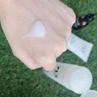 [세븐원쓰리 713]오아시스 세트 몽글토너, 소나무보습크림, 피누스비타민C 세럼 — 5점을 준 리뷰어가 2021년 10월 올린 사용 사진
