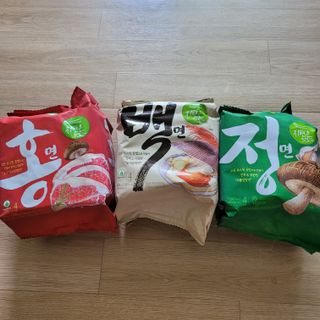 [풀무원] 자연은맛있다 정면, 백면, 홍면  세트 — 5점을 준 리뷰어가 2021년 4월 올린 사용 사진