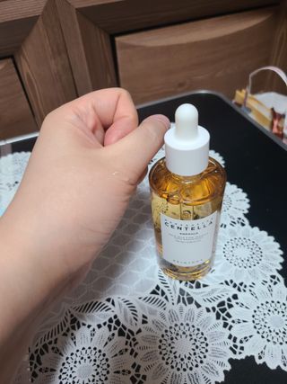 [스킨1004] 마다가스카르 센텔라 앰플 100ml — 5점을 준 리뷰어가 2024년 5월 올린 사용 사진