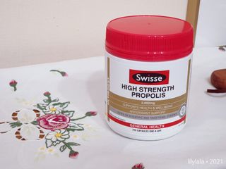 Swisse 스위스 고함량 프로폴리스 2,000mg 210정 — 5점을 준 리뷰어가 2021년 2월 올린 사용 사진