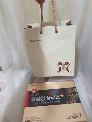 서울약사신협_투데이홍삼정플러스스틱_10g x 30포 — 5점을 준 리뷰어가 2020년 12월 올린 사용 사진