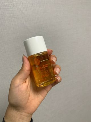 바이오오일 [바이오-오일] 스킨케어 오일 내추럴 60ml — 5점을 준 리뷰어가 2021년 6월 올린 사용 사진