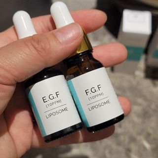 랑팡 EGF+FGF 10ppm 리포좀 앰플 원액 10ml — 5점을 준 리뷰어가 2021년 12월 올린 사용 사진