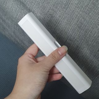 아카라 어두울 때만 켜지는 스마트 무선 센서등 — 5점을 준 리뷰어가 2021년 12월 올린 사용 사진