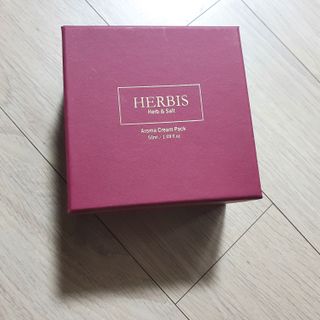 약손명가코스메틱 헤르비스 아로마 크림팩 50ml — 5점을 준 리뷰어가 2021년 4월 올린 사용 사진