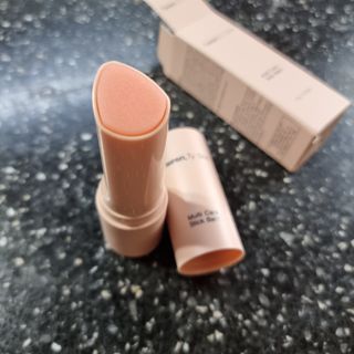 Tween.Ty Skin 트웬티스킨 멀티케어 스틱밤 — 5점을 준 리뷰어가 2022년 4월 올린 사용 사진