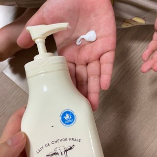 카프리나 산양밀크 모이스춰라이징 바디로션 350ml(오리지널향) — 5점을 준 리뷰어가 2023년 4월 올린 사용 사진
