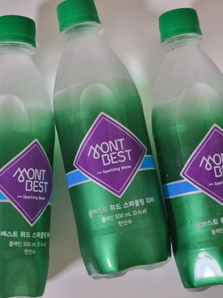 몽베스트 Montbest with Sparkling water Plain 20병 — 5점을 준 리뷰어가 2022년 9월 올린 사용 사진