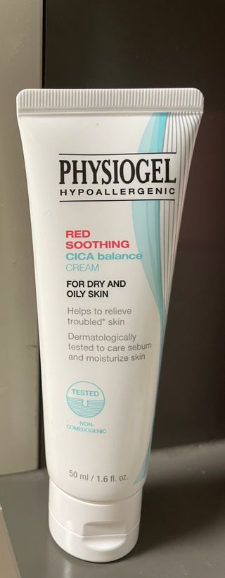 피지오겔 레드수딩 시카밸런스 크림 50ml — 5점을 준 리뷰어가 2022년 4월 올린 사용 사진